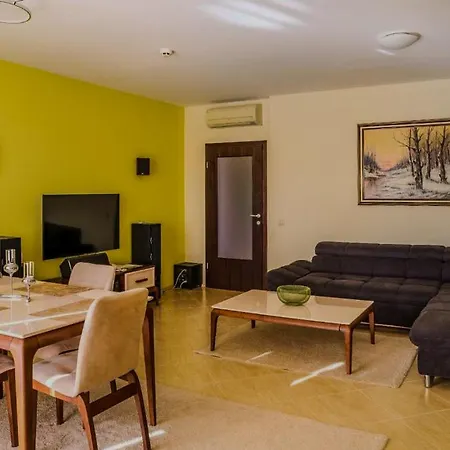 Apartment пирин Pirin Sandanski